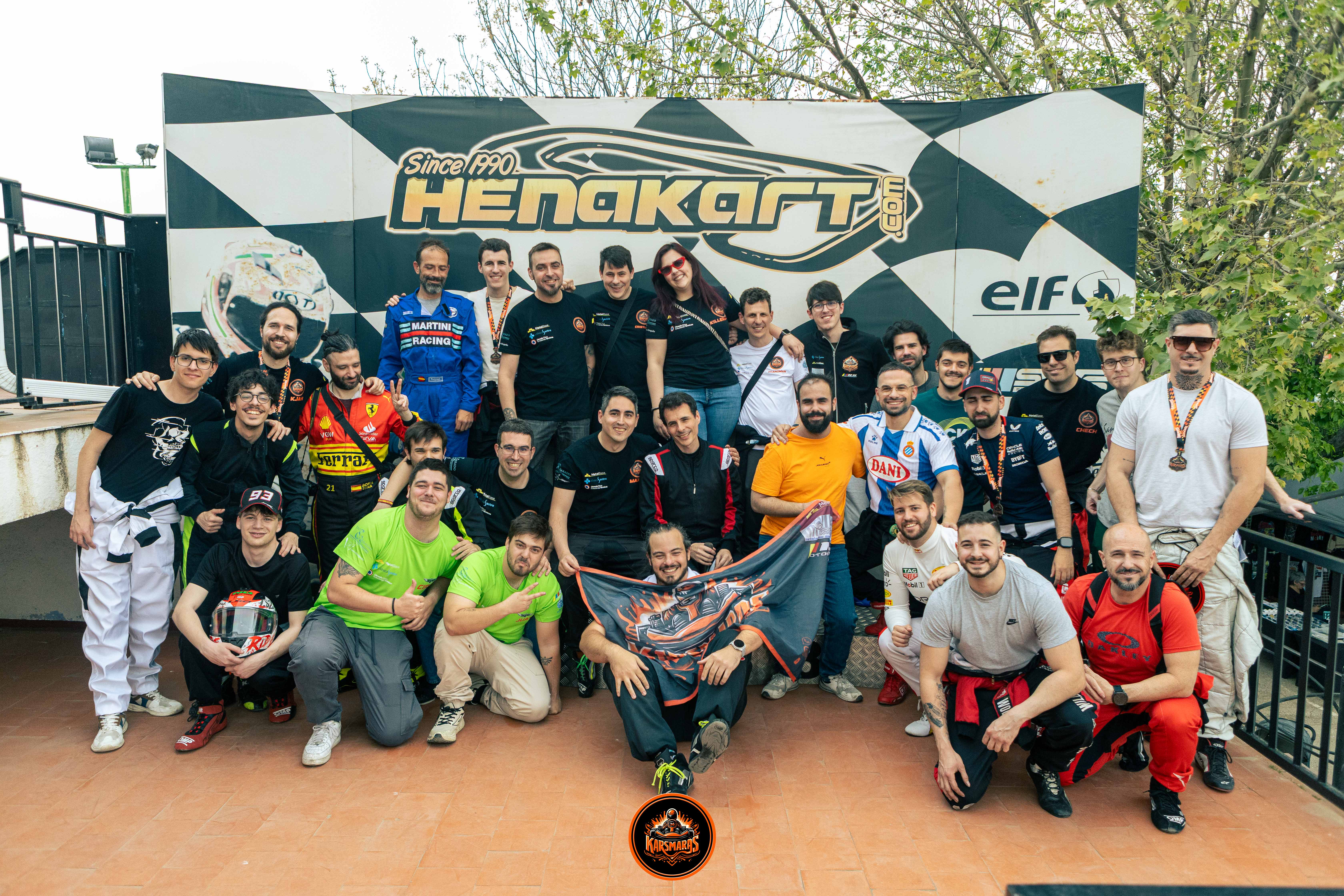 Foto de grupo de participantes de Karsmaras